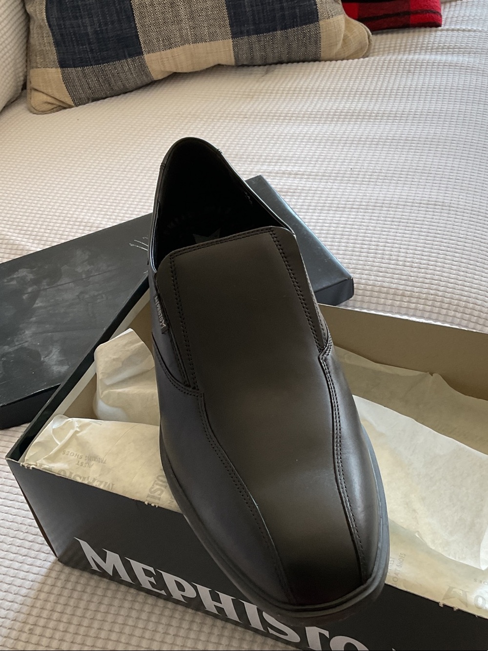 Mephisto Men’s Black  Leather Slip-On Loafer